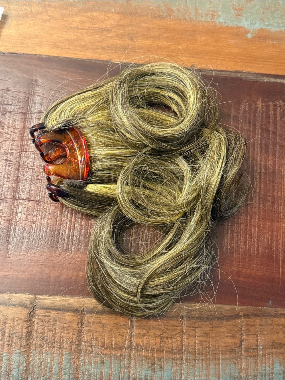 Clip-In Ponytail with Amber Claw Clip — Blonde with Dark Highlights 10 inch